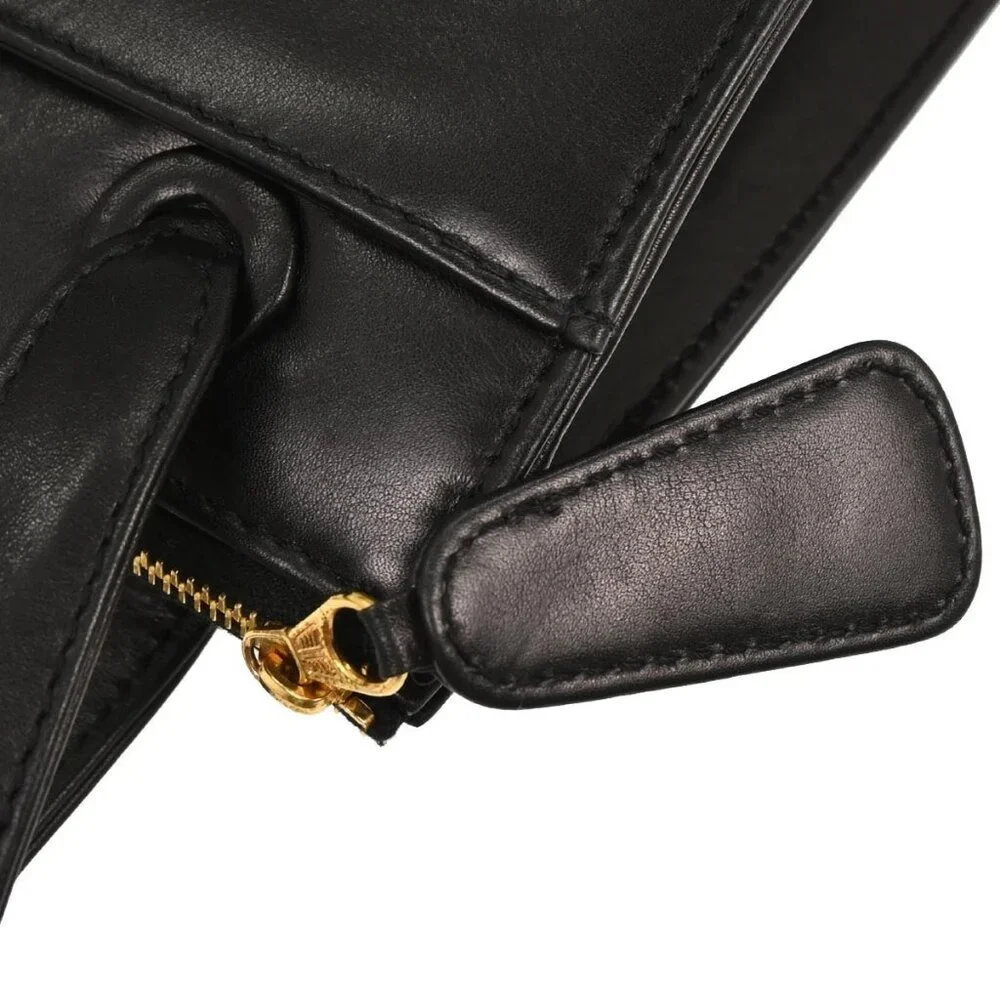 Chanel Black Calfskin Shoulder Bag 117660 - Picture 4 of 10